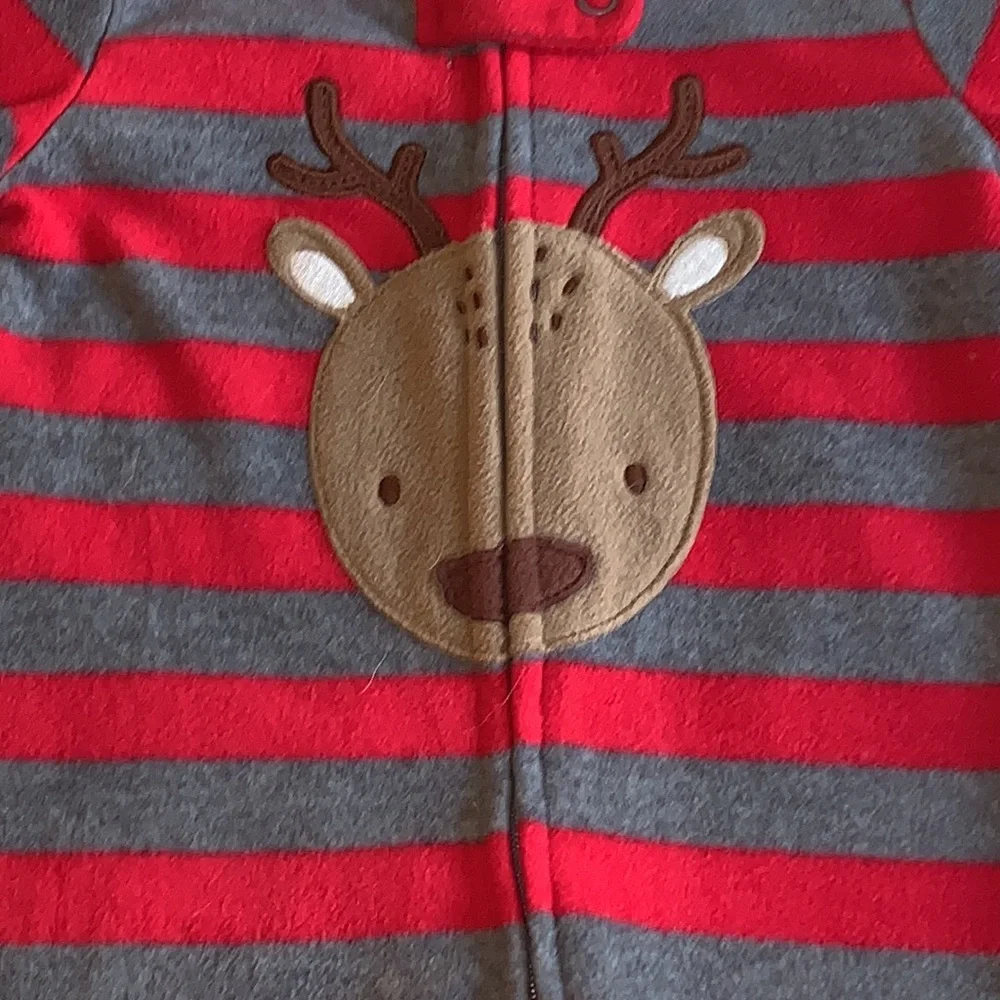 Carter’s Reindeer Footie Pajamas 9M Holiday Striped EUC